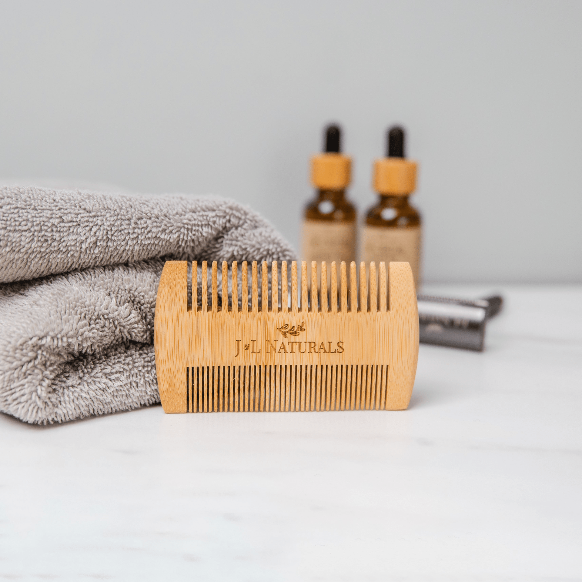 Eco - Friendly Bamboo Beard Comb for Smooth Grooming - GNS Beauty & Personal Care