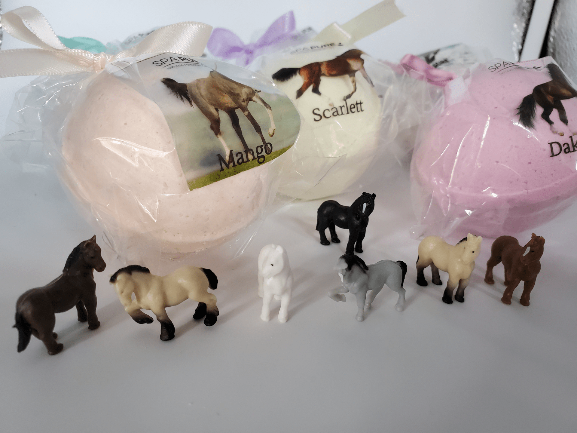 Kids Bath Bombs with Surprise Toys (30 - Pack) - GNS Beauty & Personal Care