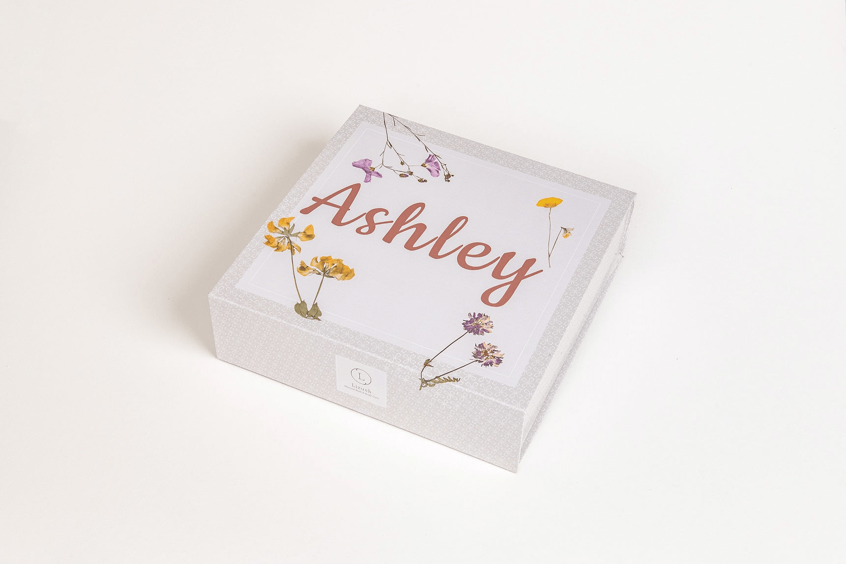 Lizush Bath Bombs Gift Box – A Spa - Like Escape in Every Bath - GNS Beauty & Personal Care