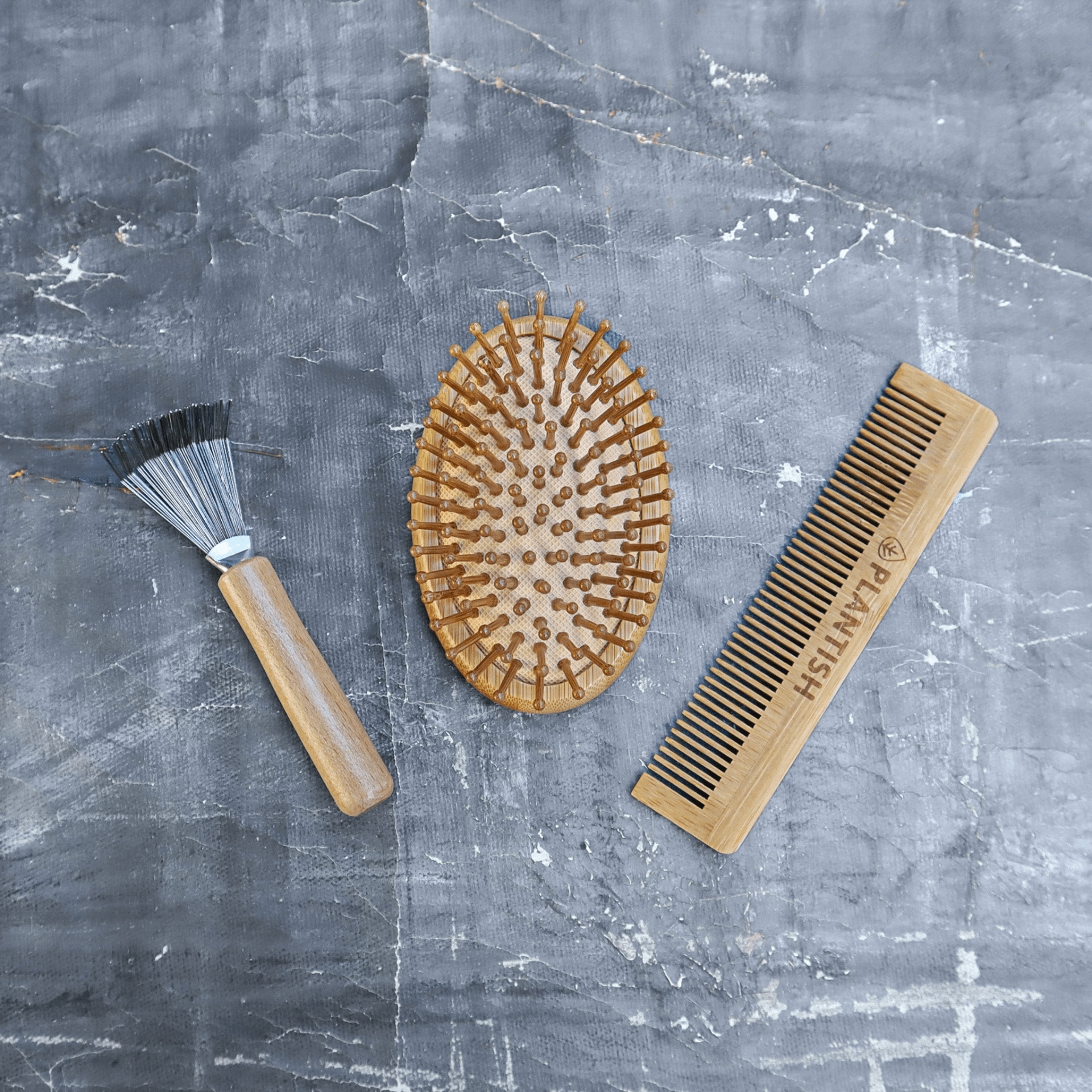 On - The - Go Bamboo Hair Brush Set – Sustainable & Travel - Friendly Grooming - GNS Beauty & Personal Care
