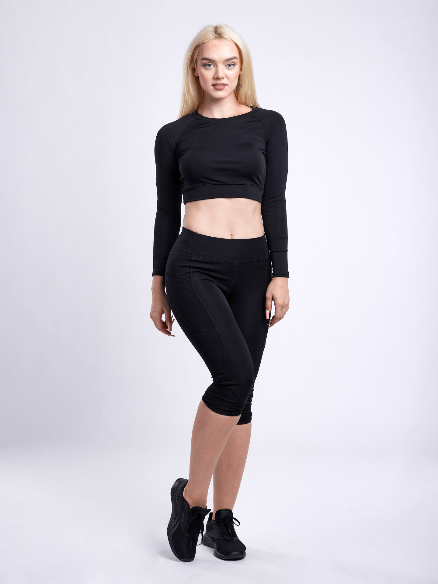 Mid-Rise Capri Leggings with Side Pockets for Women