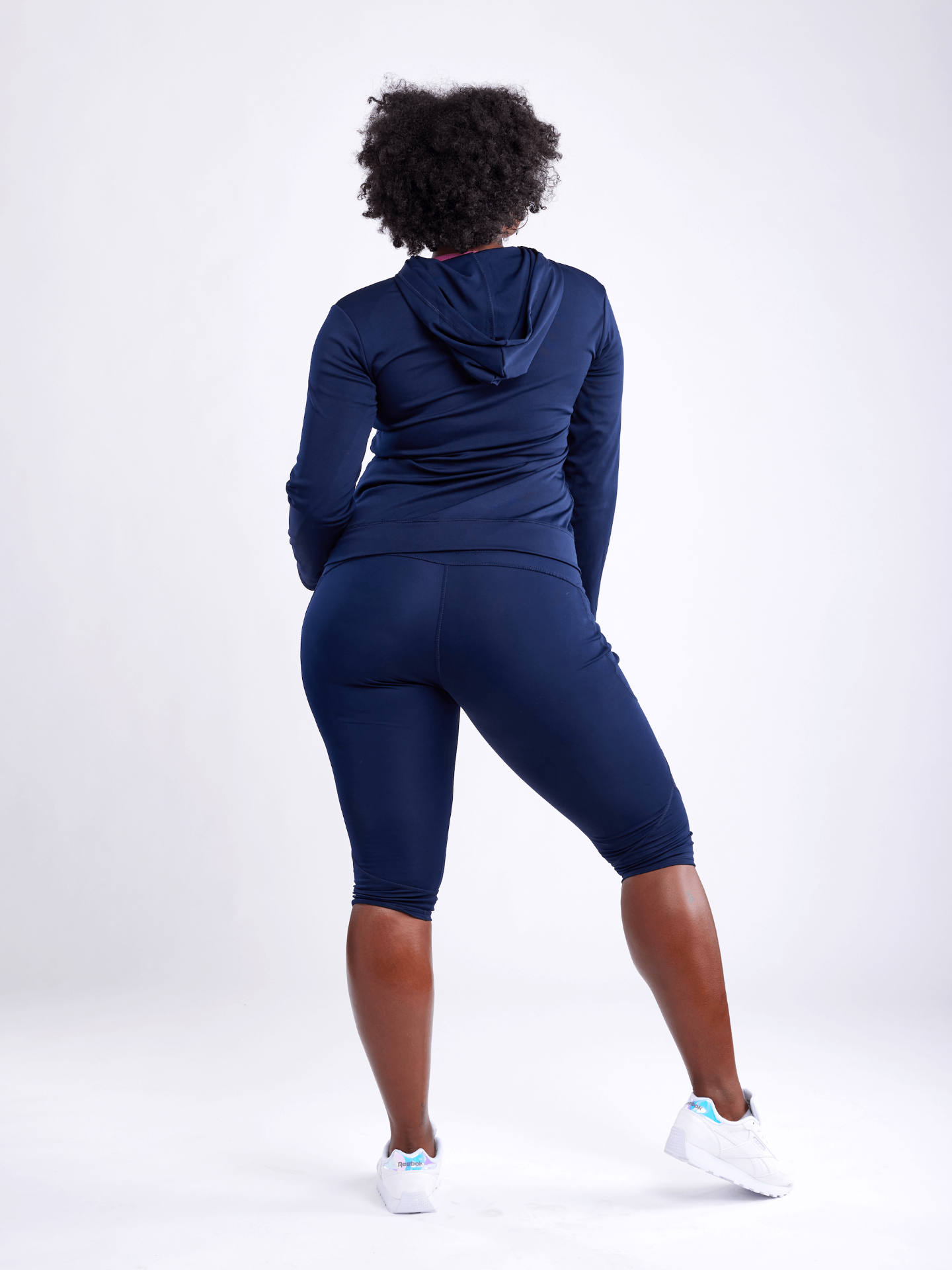 Mid-Rise Capri Leggings with Side Pockets for Women