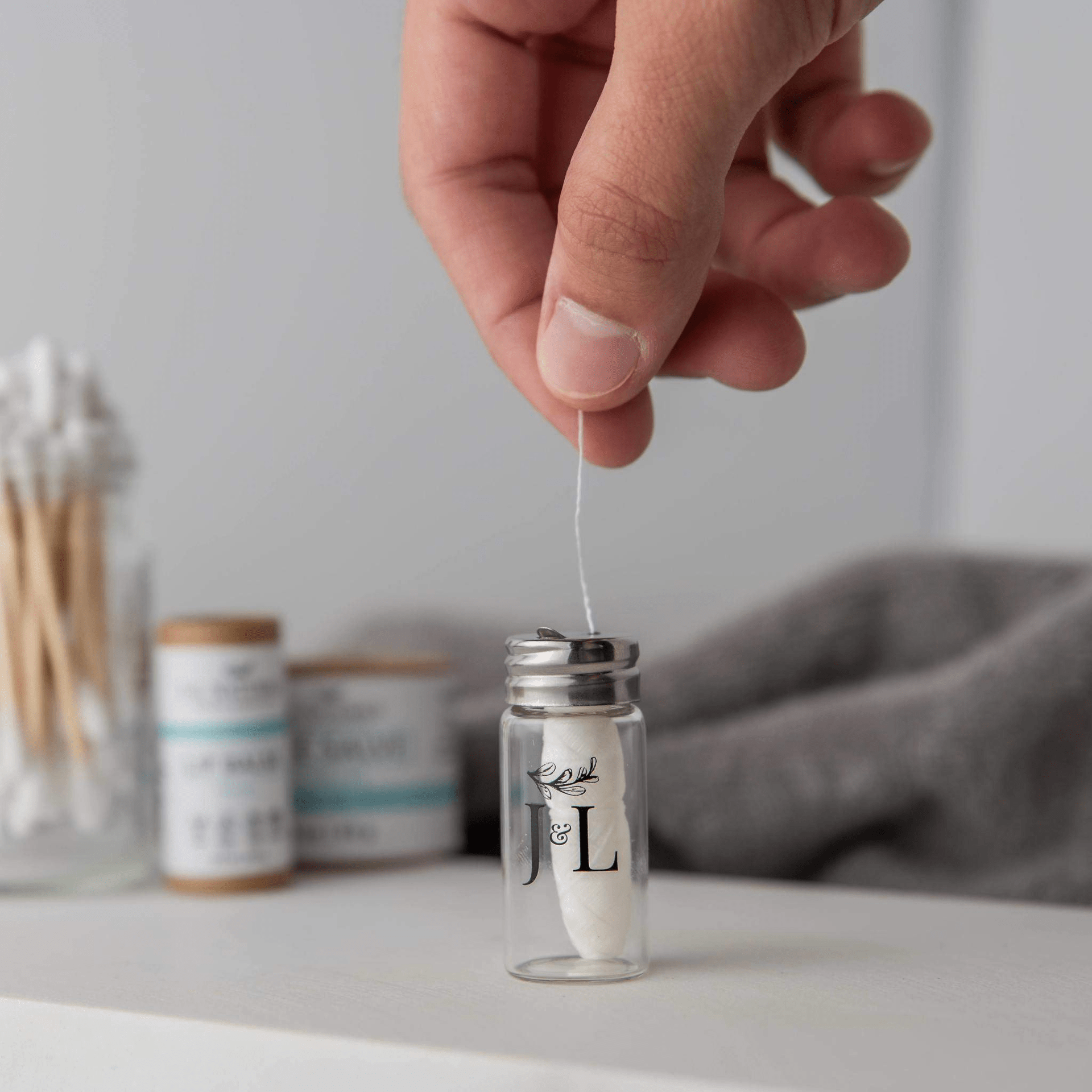 Biodegradable Floss (90 ft) – Eco - Friendly Oral Care for a Greener Planet - GNS Beauty & Personal Care