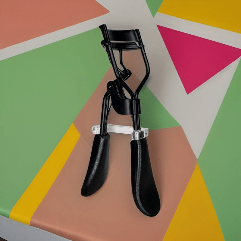 👁️ Bombshell Lash Curl – Padded Eyelash Curler - GNS Beauty & Personal Care
