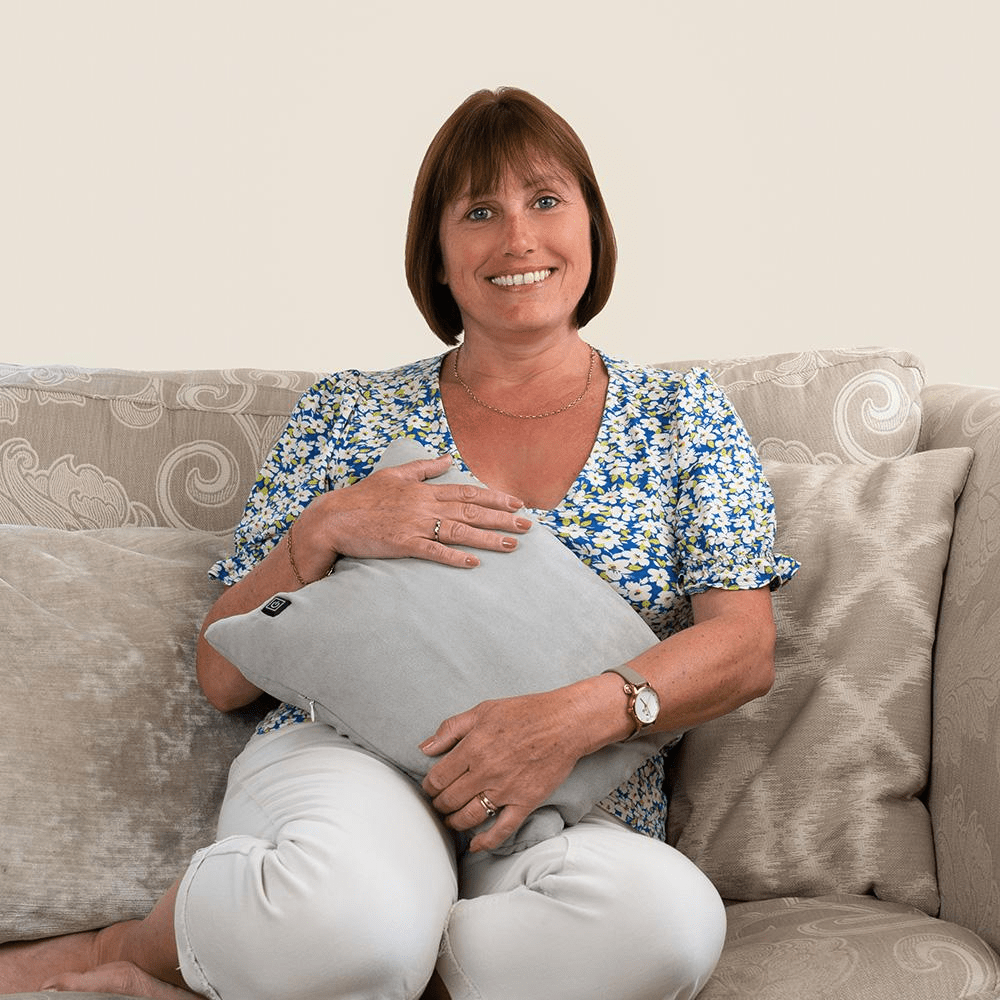 Lifemax Heated Cushion (40x30cm) - GNS Beauty & Personal Care