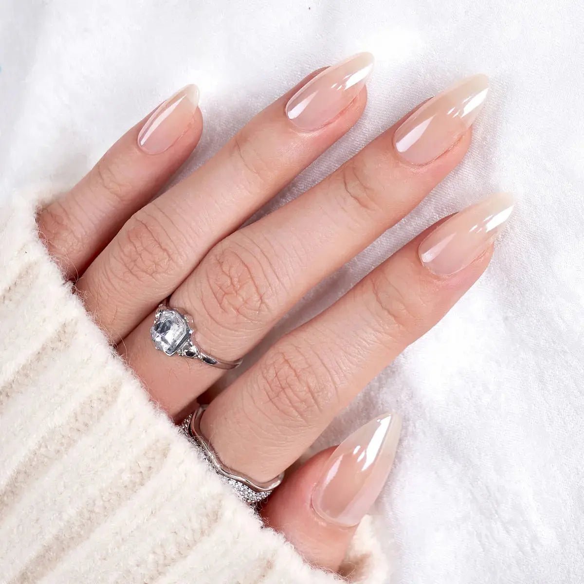Mirror Glaze Almond Nails – Soft Gel Press - On Kit for a Glossy, Glamorous Look - GNS Beauty & Personal Care