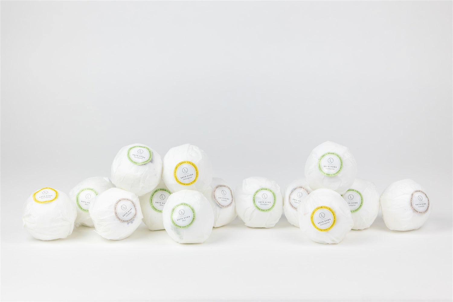 Natural Bath Bombs Gift Set (14) with Essential Oils - GNS Beauty & Personal Care