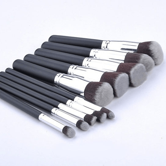 Pageant Winner 10 - Piece Makeup Brush Set - Flawless Performance & Sustainable Wood - GNS Beauty & Personal Care